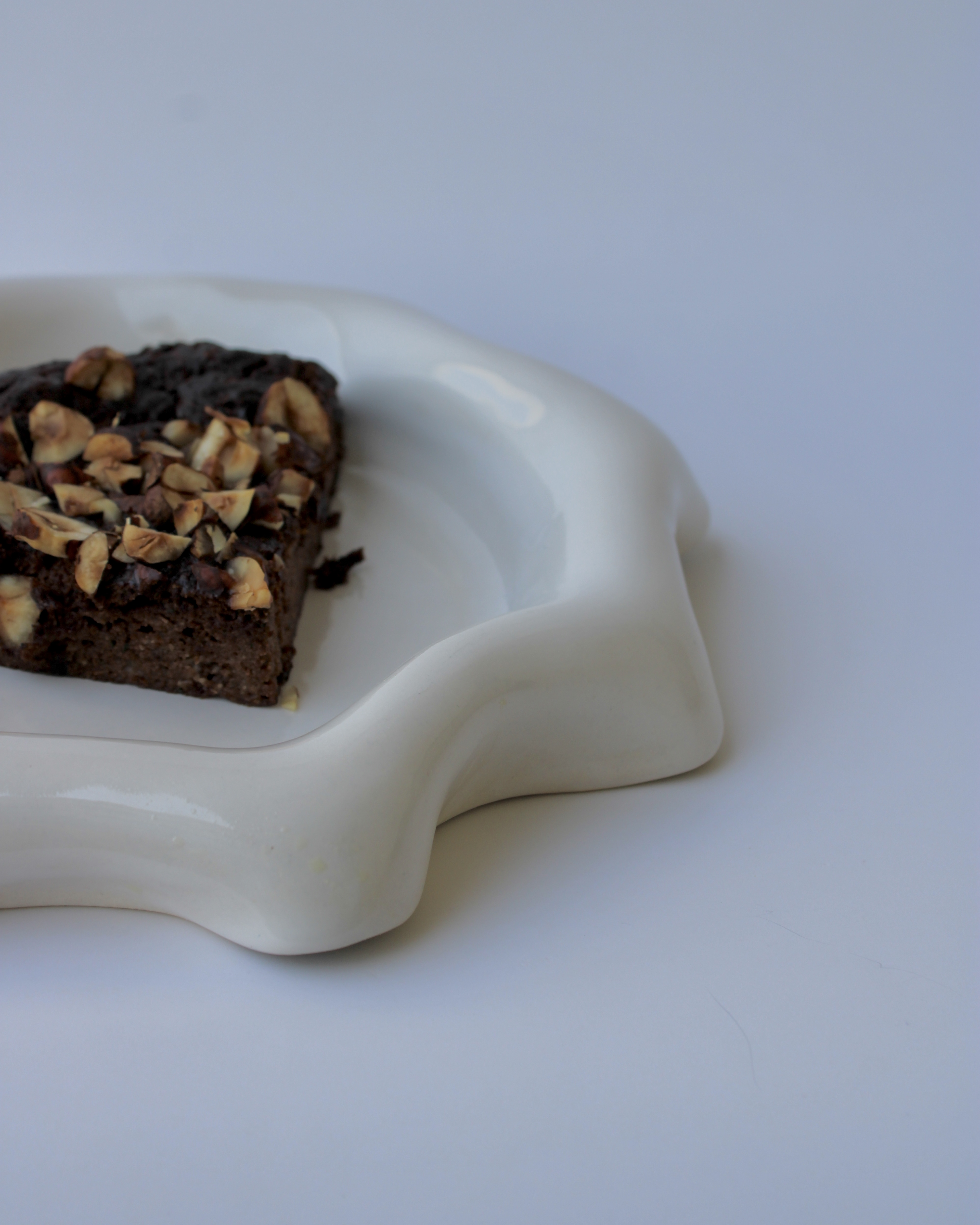 Calla Folded Plate view 3