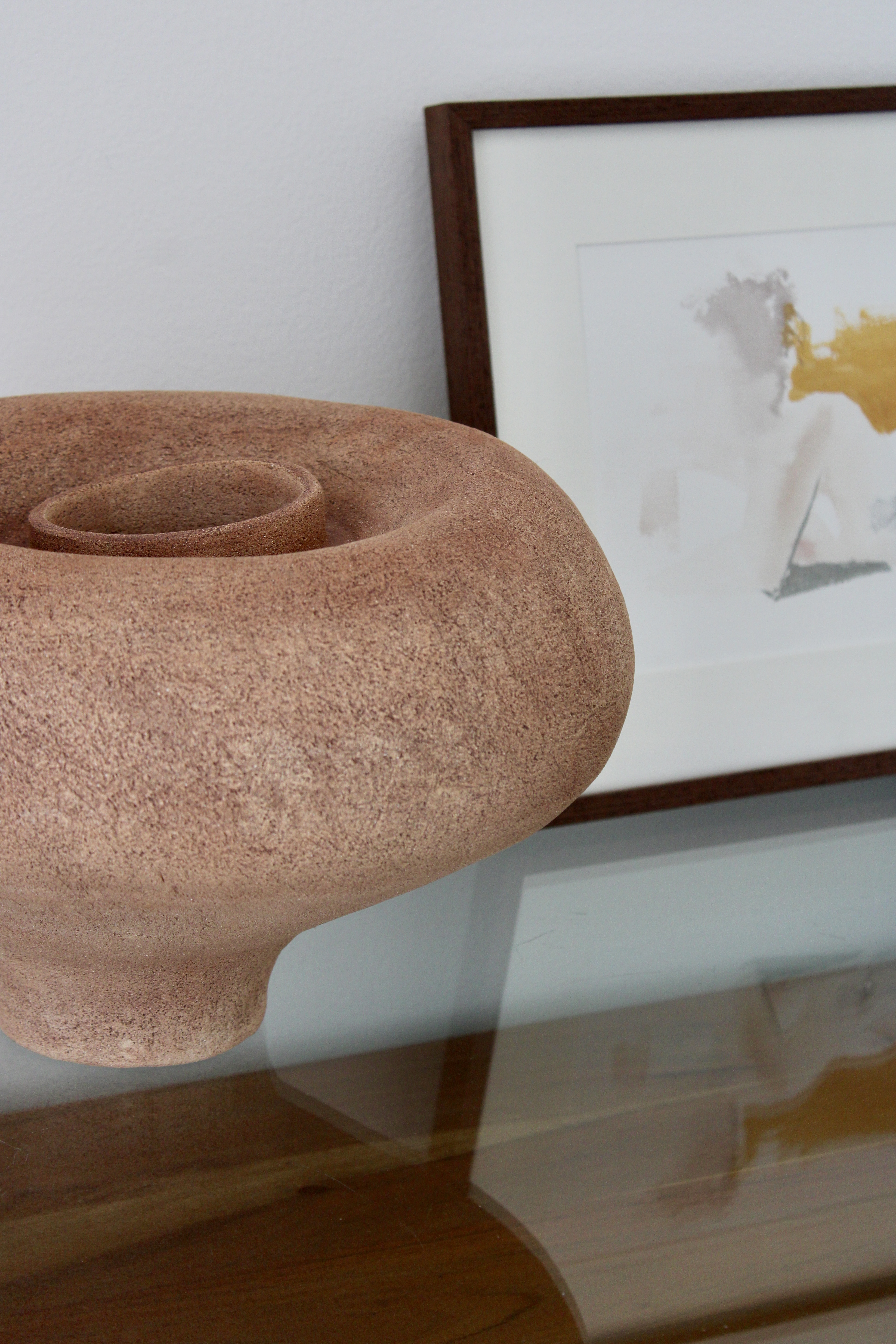 Despite Vase view 4