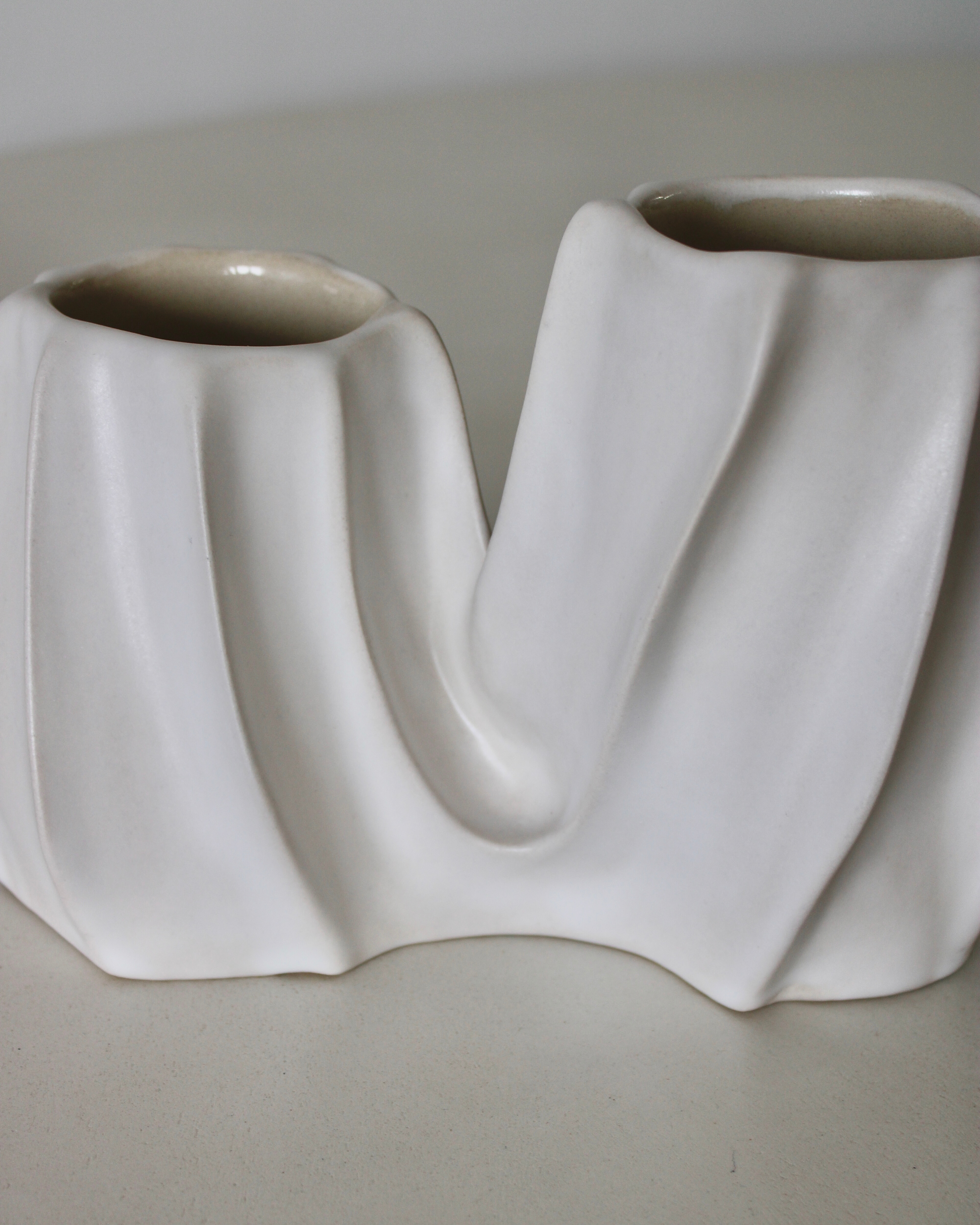Gemina Vase view 2
