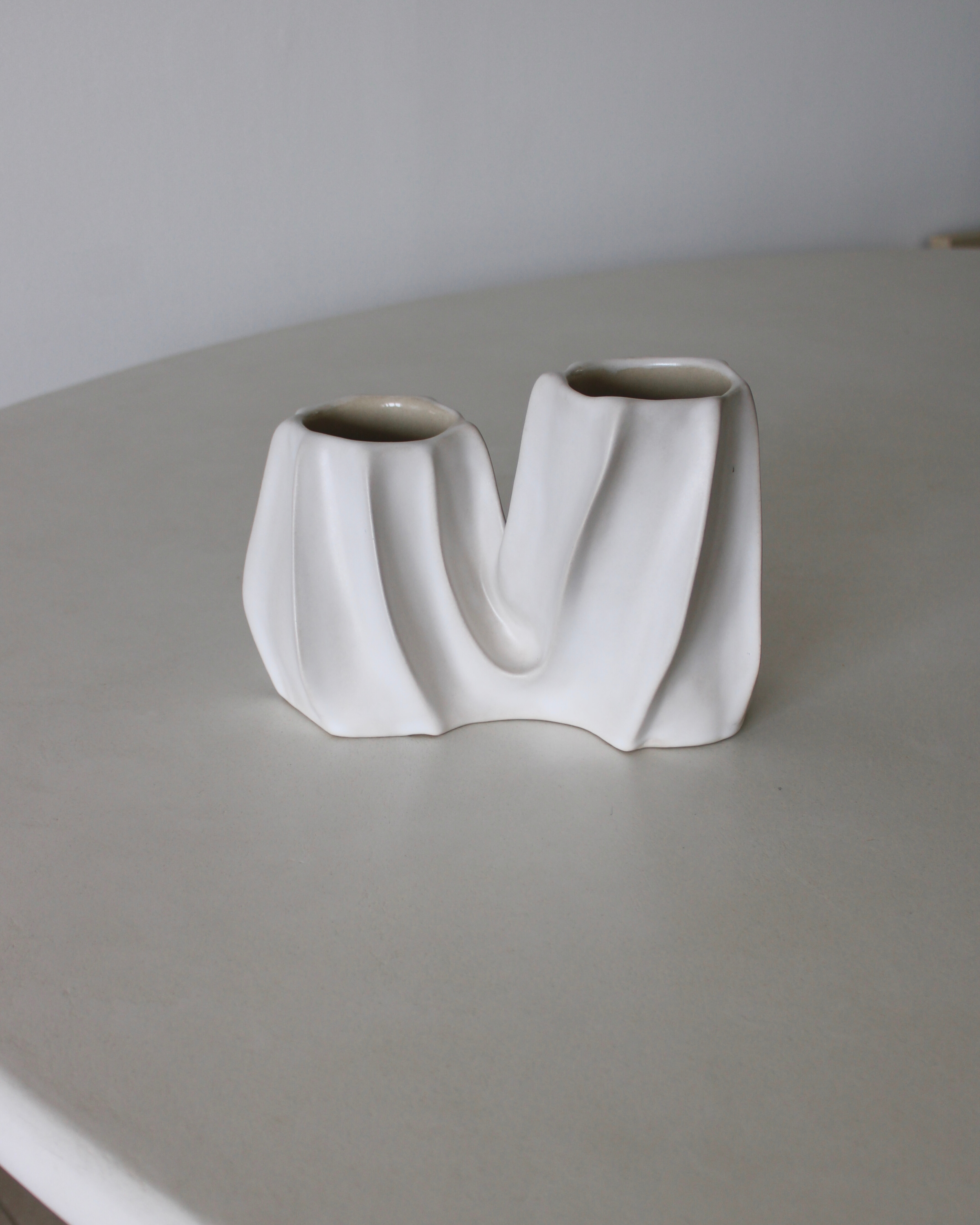 Gemina Vase view 3