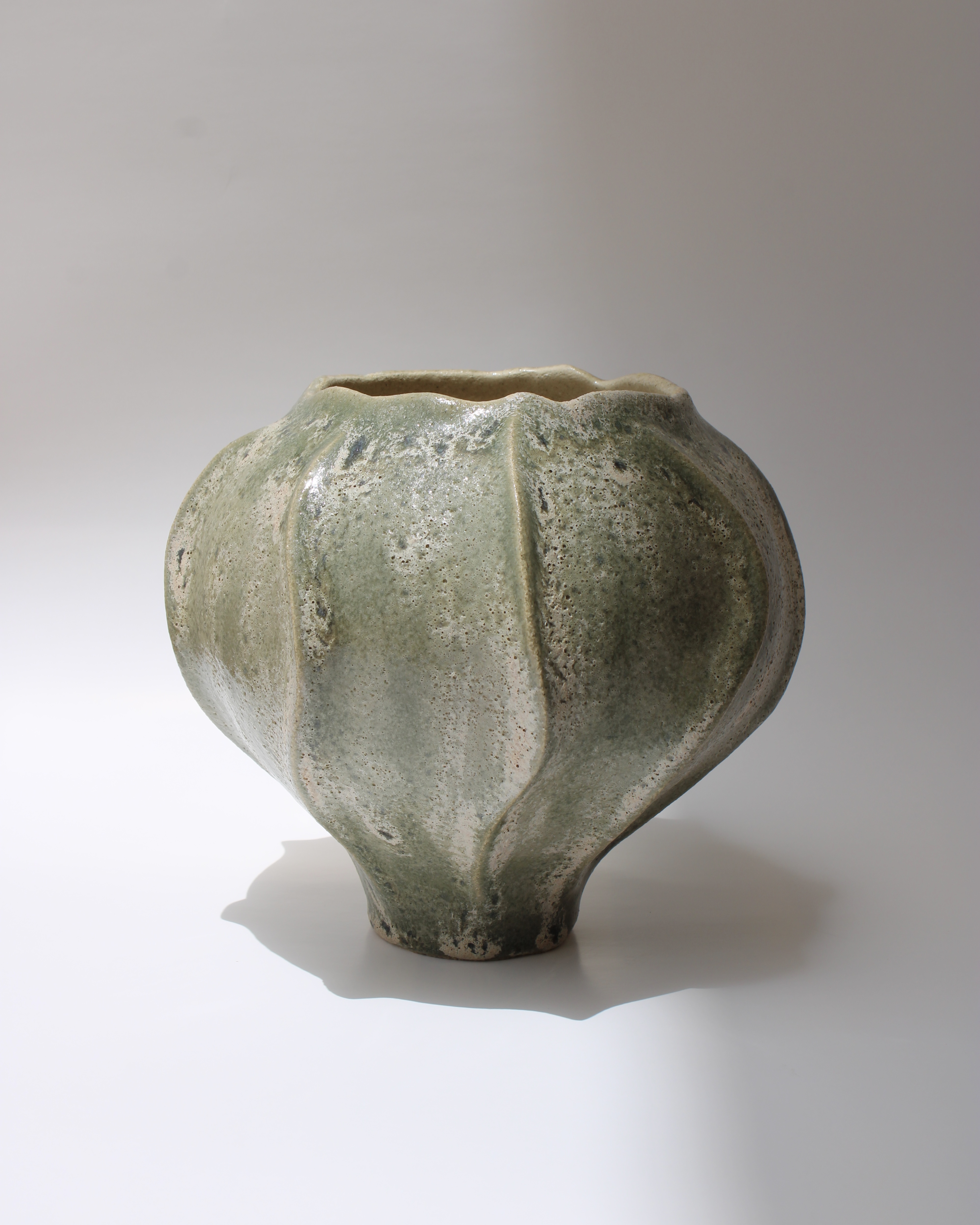 Olea Vase view 2