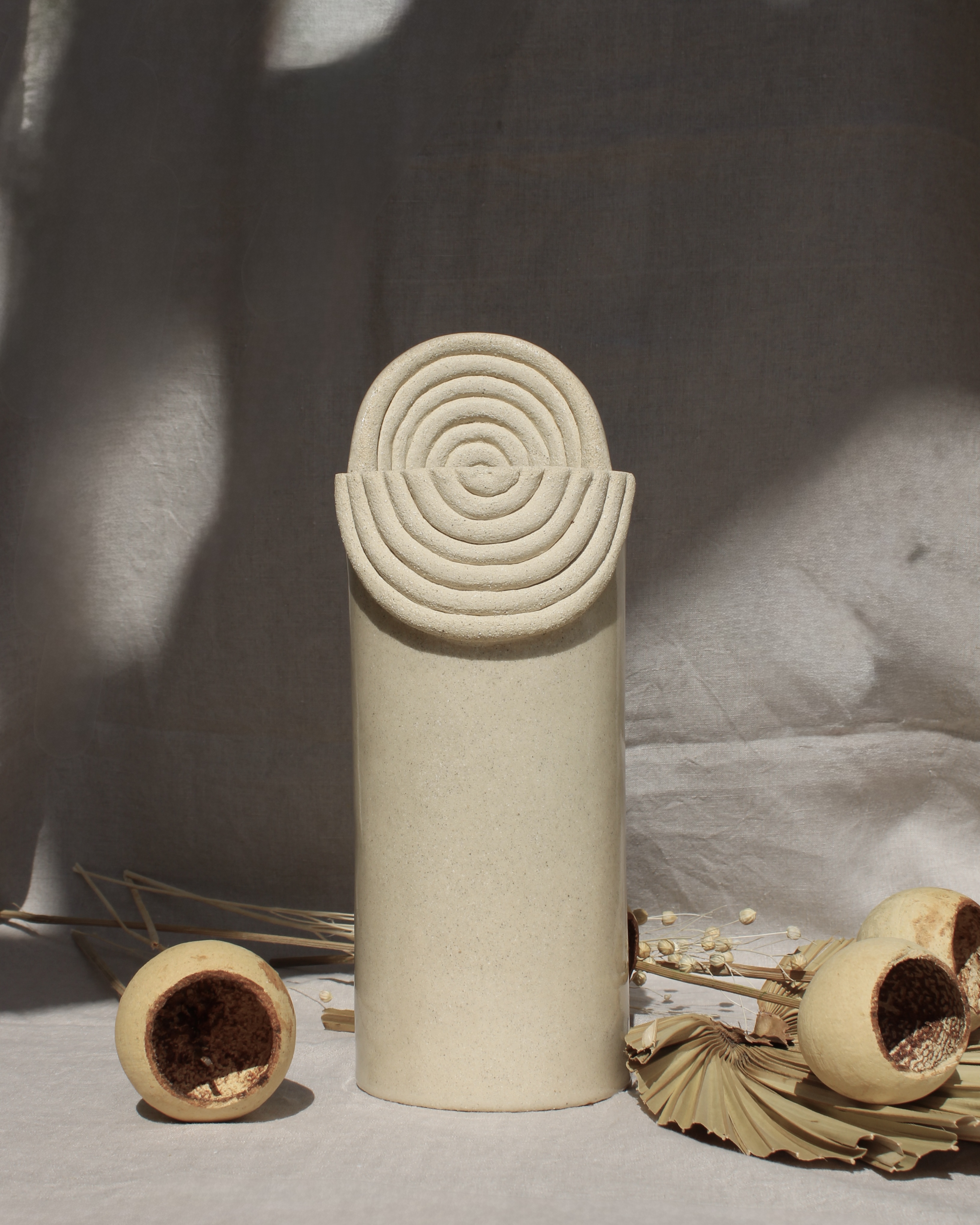 Solis Vase view 3